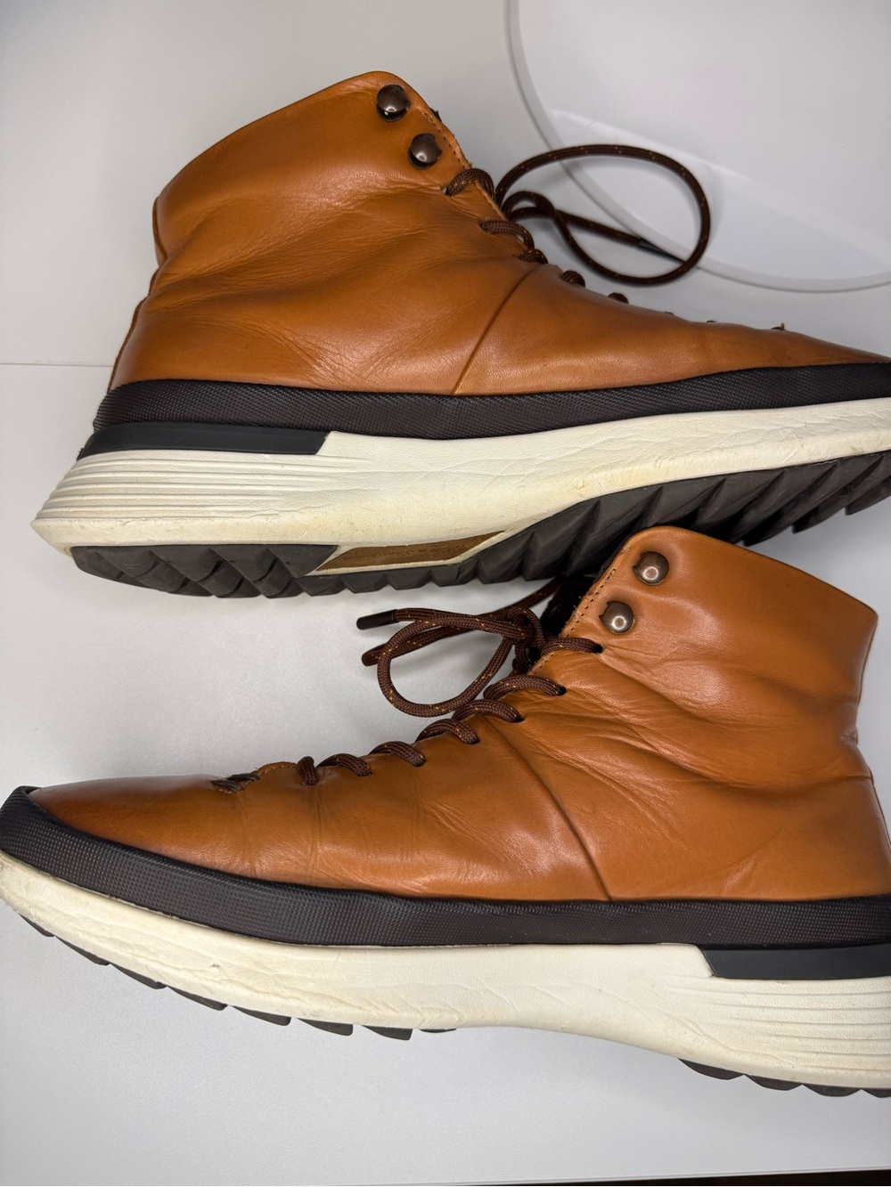 Wolf & Shepherd Cognac Leather High Top Sneakers Men’s 8.5, luxurious, premium